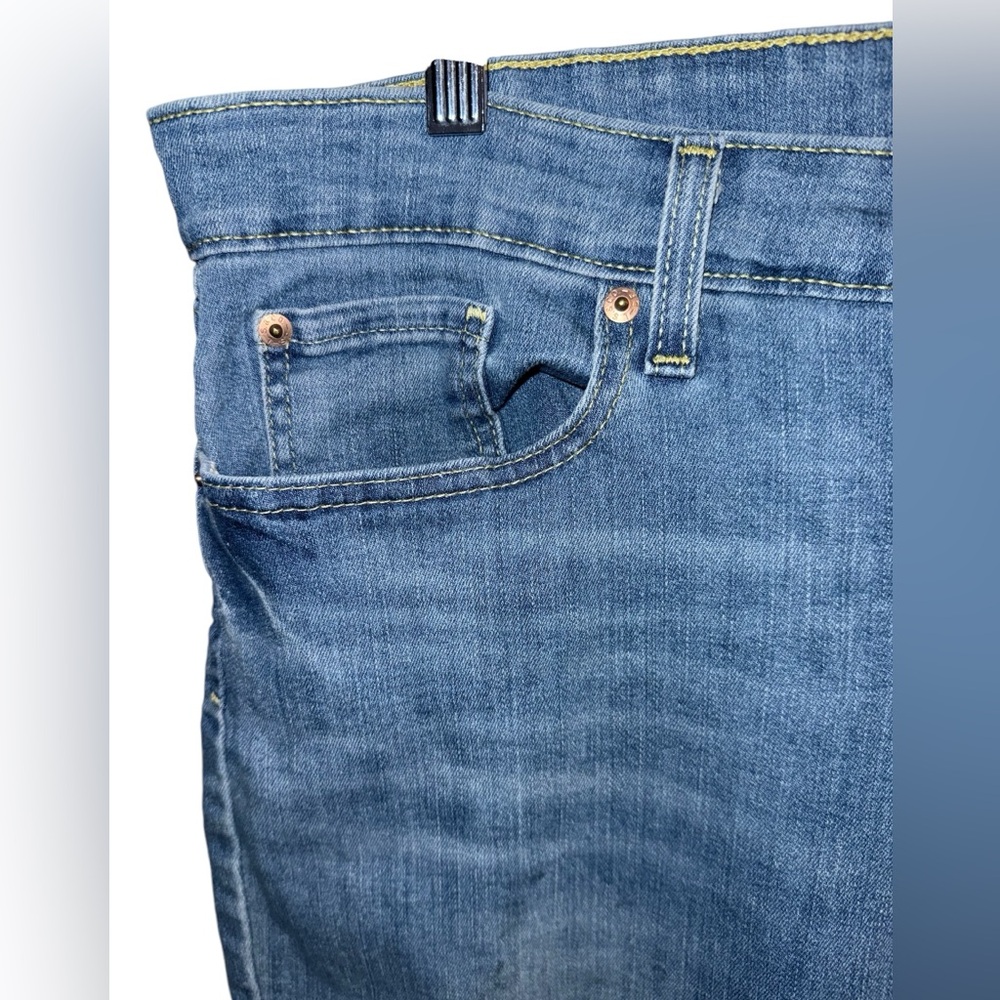 Mid Rise Boyfriend Jeans Levi's Signature women’s size 18 raw hem - Picture 2 of 13